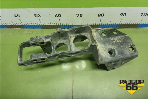 Кронштейн кабины (501QEQ00006) для DAYUN CGC4250