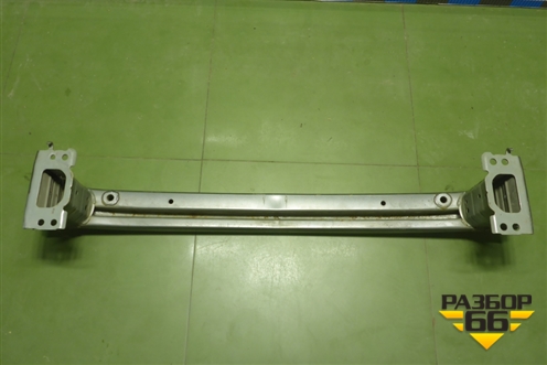 Усилитель переднего бампера (5202102120) для Toyota Auris с 2006-2012г (Аурис)