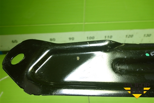 Кронштейн передней панели (новый, дефект) (5L0805932) для Skoda Yeti с 2009г (Етти)