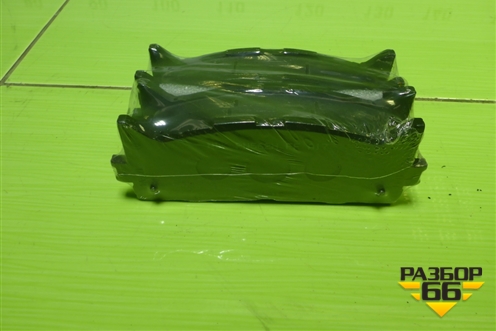 Колодки тормозные передние (новые) (0446533450) для Toyota Camry V40 с 2006-2011г (Камри)