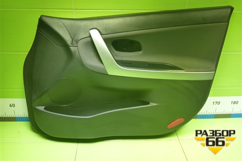 Обшивка двери передней правой под электрику (5ти дверный кузов) для Kia Ceed с 2012-2018г (Сид 2)