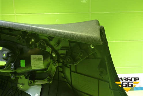 Обшивка двери передней правой под электрику (5ти дверный кузов) для Kia Ceed с 2012-2018г (Сид 2)