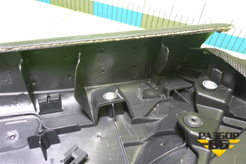 Обшивка двери передней правой под электрику (5ти дверный кузов) для Kia Ceed с 2012-2018г (Сид 2)