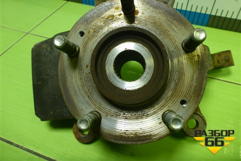 Кулак поворотный передний правый для Kia Ceed с 2012-2018г (Сид 2)