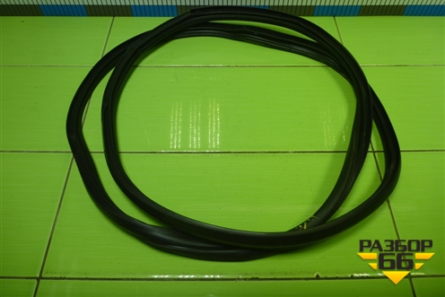 Уплотнитель двери задней правой для Kia Ceed с 2012-2018г (Сид 2)