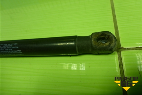 Амортизатор двери багажника (левый хетчбэк) (81770A2000) для Kia Ceed с 2012-2018г (Сид 2)