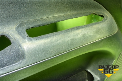 Обшивка двери передней левой под электрику (MR444241) для Mitsubishi Lancer-9  с 2003-2008г (Лансер)