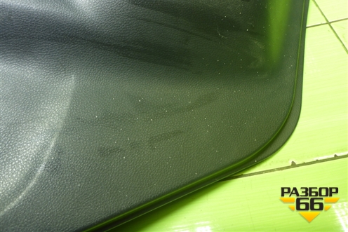 Обшивка двери задней правой под электрику (MR444252) для Mitsubishi Lancer-9  с 2003-2008г (Лансер)