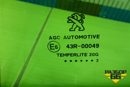 Стекло двери задней левой для Peugeot 408 с 2012г