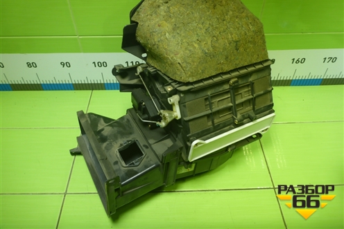 Корпус отопителя (под моторчик) (7802A080) для Mitsubishi Lancer-9  с 2003-2008г (Лансер)