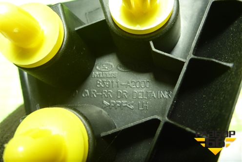 Накладка двери задней левой (уголок) (83911A2000) для Kia Ceed с 2012-2018г (Сид 2)