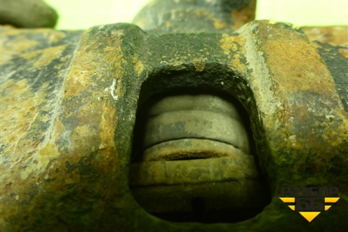 Суппорт задний правый для Mitsubishi Lancer-9  с 2003-2008г (Лансер)