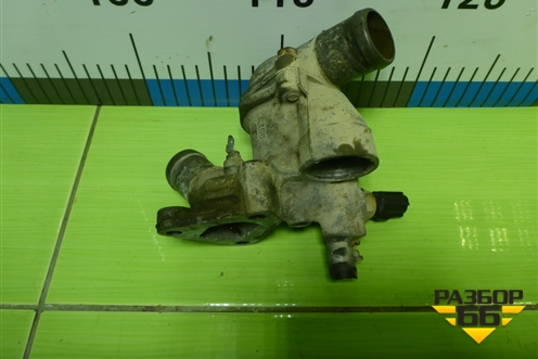 Корпус термостата для Mitsubishi Lancer-9  с 2003-2008г (Лансер)