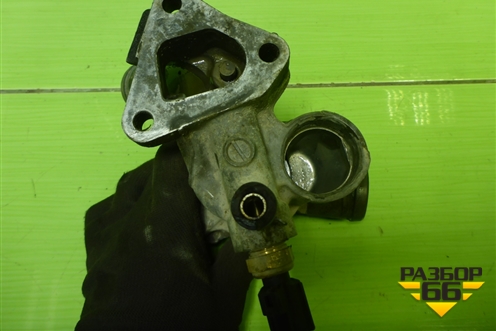 Корпус термостата для Mitsubishi Lancer-9  с 2003-2008г (Лансер)