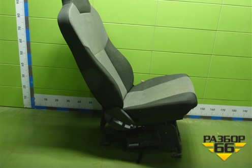 Сиденье правое для DAYUN CGC4250