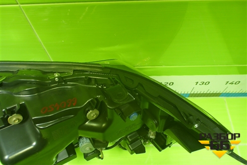 Фара правая (после 2015г Led Exесutive Blаck) (PZ36760556) для Toyota Land Cruiser (200) с 2008г (Ленд Крузер)