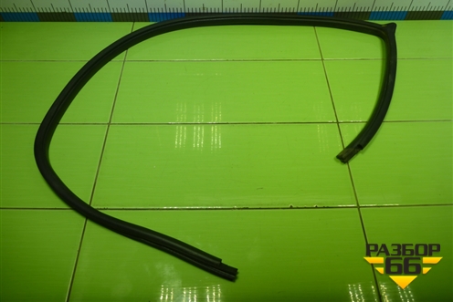 Уплотнитель двери передней левой для Mitsubishi Lancer-9  с 2003-2008г (Лансер)