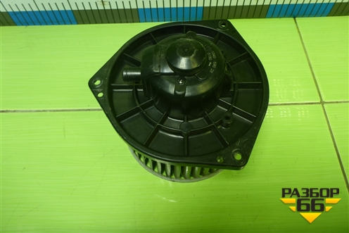 Моторчик отопителя (8940000180) для Mitsubishi Lancer-9  с 2003-2008г (Лансер)