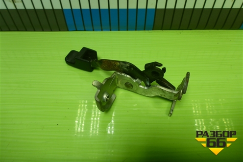 Ручка открывания лючка бензобака для Mitsubishi Lancer-9  с 2003-2008г (Лансер)