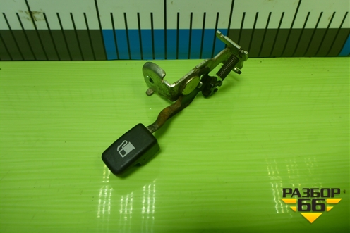 Ручка открывания лючка бензобака для Mitsubishi Lancer-9  с 2003-2008г (Лансер)