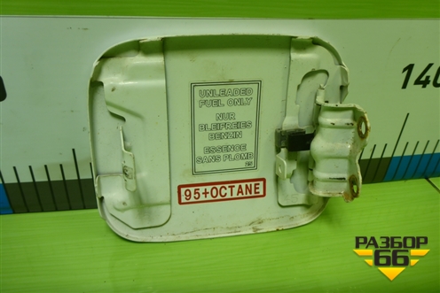 Лючок бензобака для Mitsubishi Lancer-9  с 2003-2008г (Лансер)