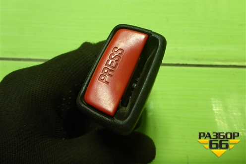 Замок ремня безопасности задний для Mitsubishi Lancer-9  с 2003-2008г (Лансер)