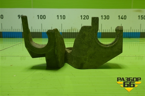 Кронштейн КПП (крепление тросов МКПП) (24580967) для Chevrolet Cobalt с 2012г (Кобальт)