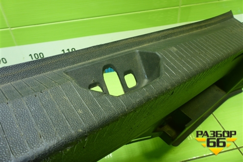 Обшивка багажника на заднюю панель (3-х дверный кузов) (13215808) для Opel Corsa D с 2006-2014г (Корса Д)