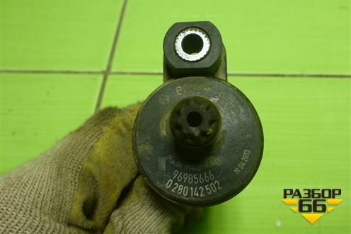 Клапан вентиляции топливного бака (96985666) для Chevrolet Cobalt с 2012г (Кобальт)