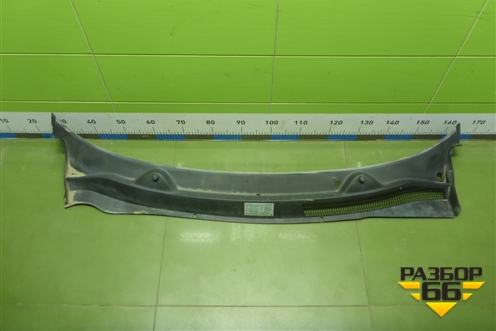 Решетка стеклоочистителей (13203618) для Opel Corsa D с 2006-2014г (Корса Д)