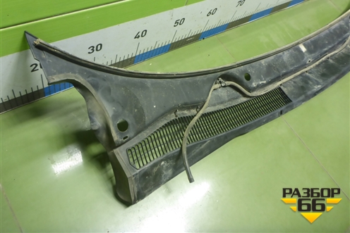 Решетка стеклоочистителей (13203618) для Opel Corsa D с 2006-2014г (Корса Д)