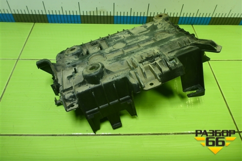 Площадка под аккумулятор (13235642) для Opel Corsa D с 2006-2014г (Корса Д)