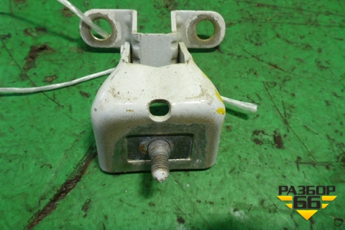 Петля двери багажника (верхней двери) (8613F3) для Peugeot 3008 с 2010-2016г