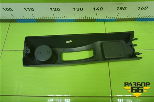 Консоль (задняя часть) (8200213859) для Renault Logan с 2004-2015г (Логан)