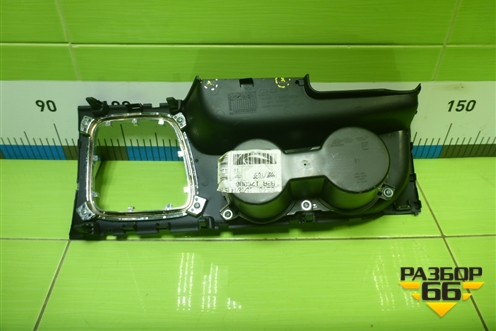 Накладка внутренняя (на консоль) (84651A2000) для Kia Ceed с 2012-2018г (Сид 2)