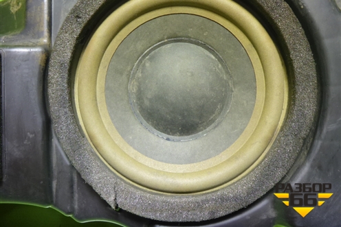 Сабвуфер (861500W110) для Toyota Land Cruiser (200) с 2008г (Ленд Крузер)