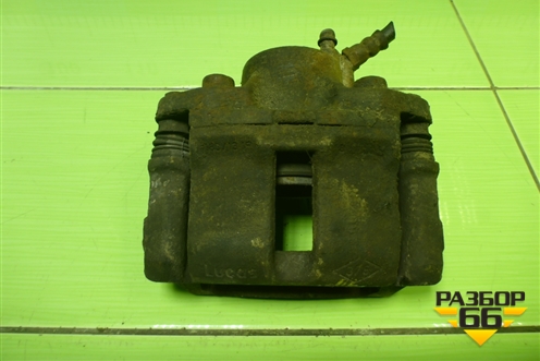 Суппорт передний левый для Renault Logan с 2004-2015г (Логан)