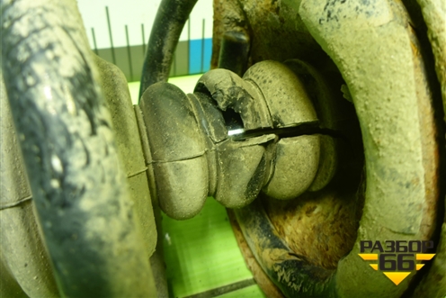 Амортизатор передний левый (8200807029A) для Renault Logan с 2004-2015г (Логан)