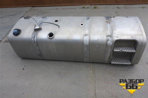 Бак топливный Грузовой (760л с отсеком для AdBlue) (81122016728) для MAN TGX с 2007г (ТГХ)