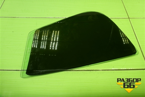 Стекло двери задней левой форточка для Opel Corsa D с 2006-2014г (Корса Д)