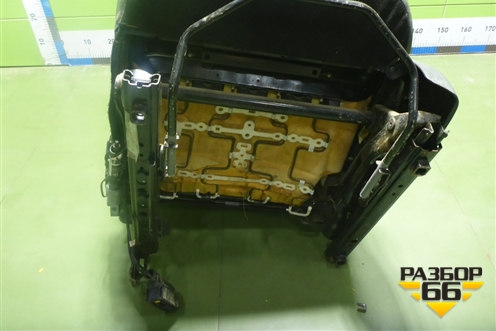 Сиденья комплект (5ти дверный хетчбэк AIR BAG подогрев) для Opel Corsa D с 2006-2014г (Корса Д)