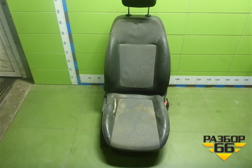 Сиденья комплект (5ти дверный хетчбэк AIR BAG подогрев) для Opel Corsa D с 2006-2014г (Корса Д)