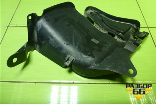 Пыльник двигателя боковой левый (8200410000) для Renault Logan с 2004-2015г (Логан)