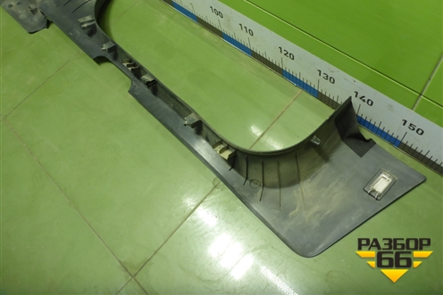 Накладка порога внутренняя переднего правого (5ти дверный кузов) (13219433) для Opel Corsa D с 2006-2014г (Корса Д)