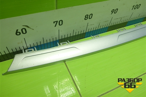 Накладка переднего бампера (2803103XKZ0YA) для Haval M6 с 2021г (М6)