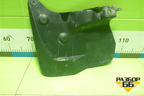 Брызговик передний левый (до 2015г) (7662260120) для Toyota Land Cruiser (200) с 2008г (Ленд Крузер)