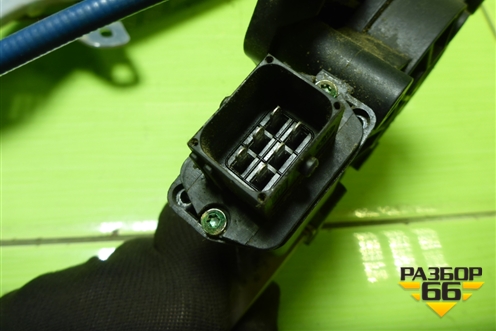 Стеклоподъёмник электрический передний левый (5ти дверный кузов) для Opel Corsa D с 2006-2014г (Корса Д)