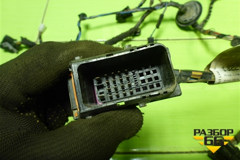 Проводка двери передней левой (5ти дверный кузов эл.стеклопод) (13221953) для Opel Corsa D с 2006-2014г (Корса Д)