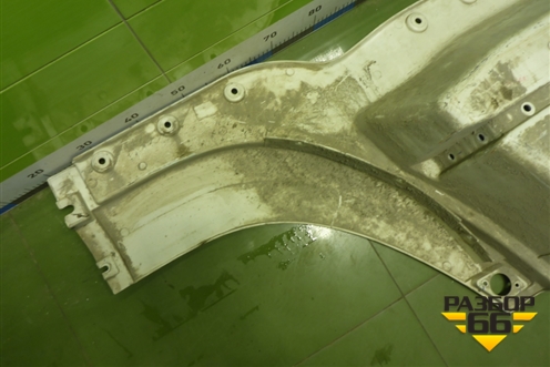 Корпус подножки левой (DZ14251240011) для Shacman (shaanxi) X3000 (Х3000)