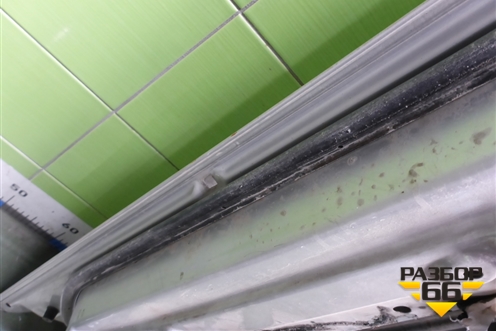 Дверь передняя правая (0K2NA58020) для Kia Spectra с 2001г (Спектра)